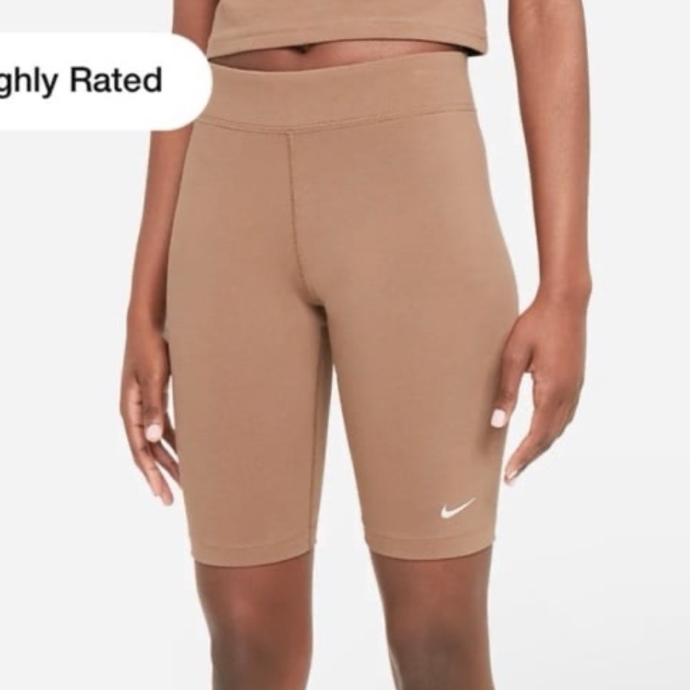 Nike Essential Women’s Small Mid Rise Biker Shorts Light Brown Cotton Blend